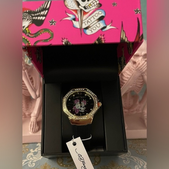 💖NIB ED HARDY WATCH💖 - Picture 1 of 7